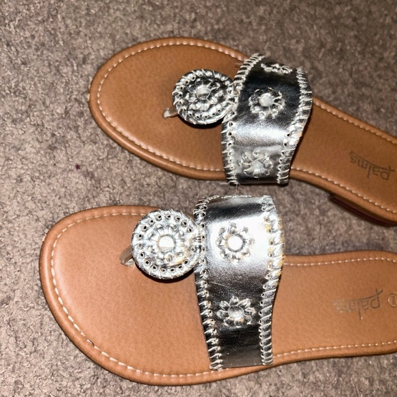 Silver Sandals in Size 11W - Picture 2 of 4